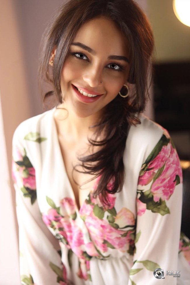 Seerat-Kapoor